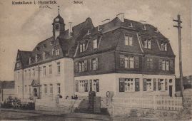Hier geht es zur Karte mit dem Motiv 'Schule in Bahnhofstraße mit Stromanschluss'