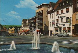 Hier geht es zur Karte mit dem Motiv 'Blick über den Springbrunnen ins Hasental'