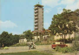 Hier geht es zur Karte mit dem Motiv 'Müggelturm und alte Autos aus 1968'