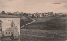 Hier geht es zur Karte mit dem Motiv 'Blick zum kleinen Dorf auf der Anhöhe'