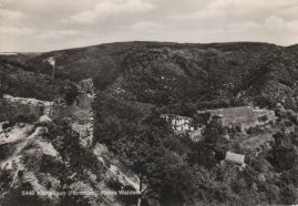 Hier geht es zur Karte mit dem Motiv 'Verfallene Burg und Schloss Waldeck'