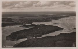 Hier geht es zur Karte mit dem Motiv 'Luftbild der Pfaueninsel aus Süden'