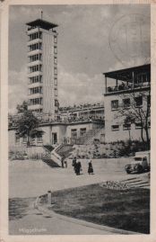 Hier geht es zur Karte mit dem Motiv 'Schwarzweißes Bild des Müggelturms'