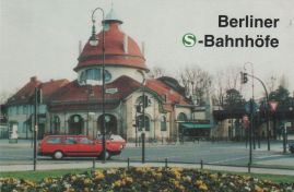 Hier geht es zur Karte mit dem Motiv 'S-Bahnhof Mexikoplatz im Frühjahr'