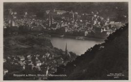 Hier geht es zur Karte mit dem Motiv 'Kirchen und Türme in der Stadt'