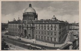 Hier geht es zur Karte mit dem Motiv 'Blick hinab zum Schloss'