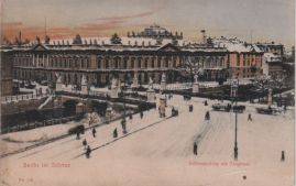 Hier geht es zur Karte mit dem Motiv 'Zeughaus und Schlossbrücke im Winter'