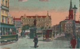 Hier geht es zur Karte mit dem Motiv 'Kutschen und Straßenbahnen auf dem Alex'