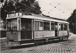Hier geht es zur Karte mit dem Motiv 'Straßenbahn auf Pflasterstraße'