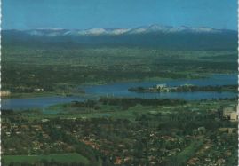 Hier geht es zur Karte mit dem Motiv 'Schneebeckte Berge hinter Canberra'