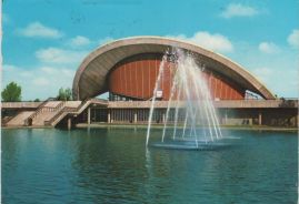 Hier geht es zur Karte mit dem Motiv 'Wasserfläche vor dem bekannten Bauwerk' Hier geht es zur Karte mit dem Motiv 'Wasserfläche vor dem bekannten Bauwerk'