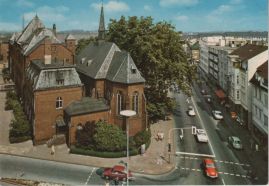 Hier geht es zur Karte mit dem Motiv 'Rathaus und Kirche'