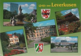 Hier geht es zur Karte mit dem Motiv 'Skulpturen und ein Brunnen'