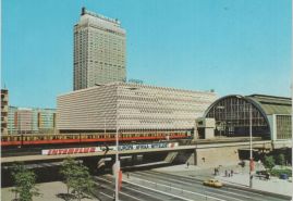 Hier geht es zur Karte mit dem Motiv 'Brücke beim S-Bahnhof am Alex'