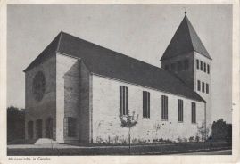 Hier geht es zur Karte mit dem Motiv 'Junge Bäumchen vor der Kirche' Hier geht es zur Karte mit dem Motiv 'Junge Bäumchen vor der Kirche'