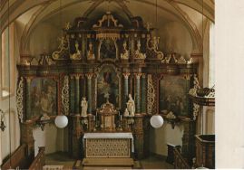 Hier geht es zur Karte mit dem Motiv 'Altar mit Bildern und Skulpturen'