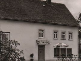 Hier finden Sie Karten mit dem Motiv 'Hundheim'