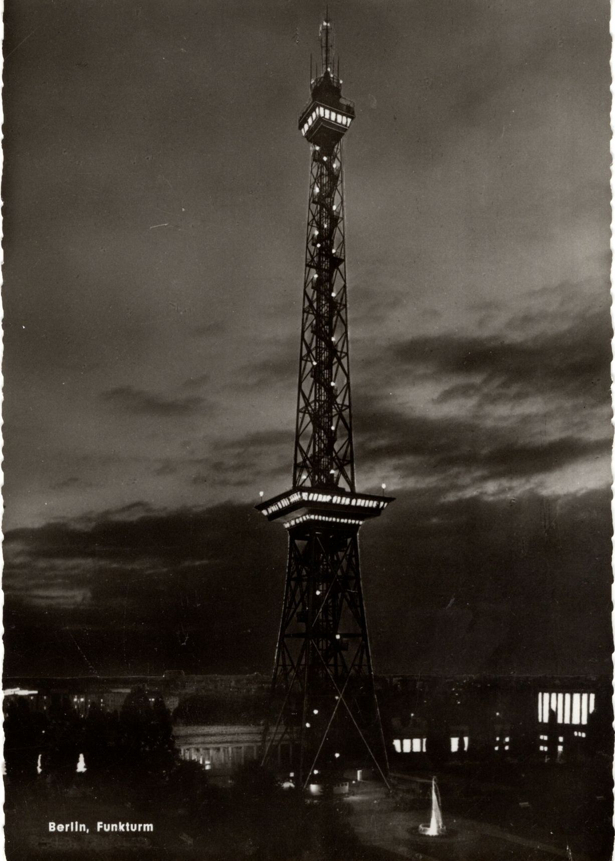 Hier geht es zur Karte mit der Nummer '4690'